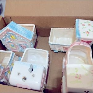 Vintage nursery musical planter set